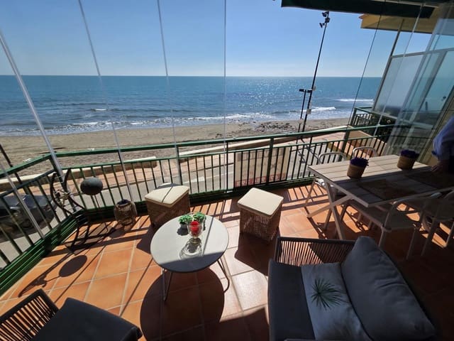 2 bedroom Flat for sale in Fuengirola - € 520,000 (Ref: 9711965)