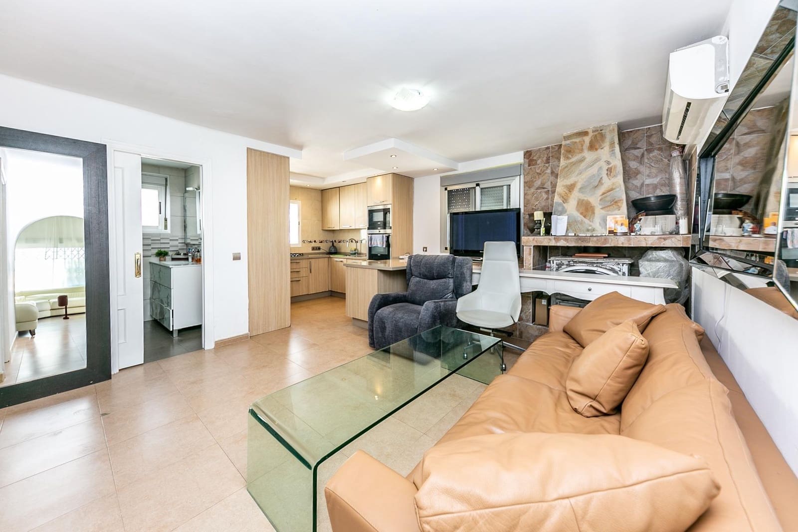 10 bedroom Finca/Country House for sale in El Padron with pool - € 750,000 (Ref: 9738564)