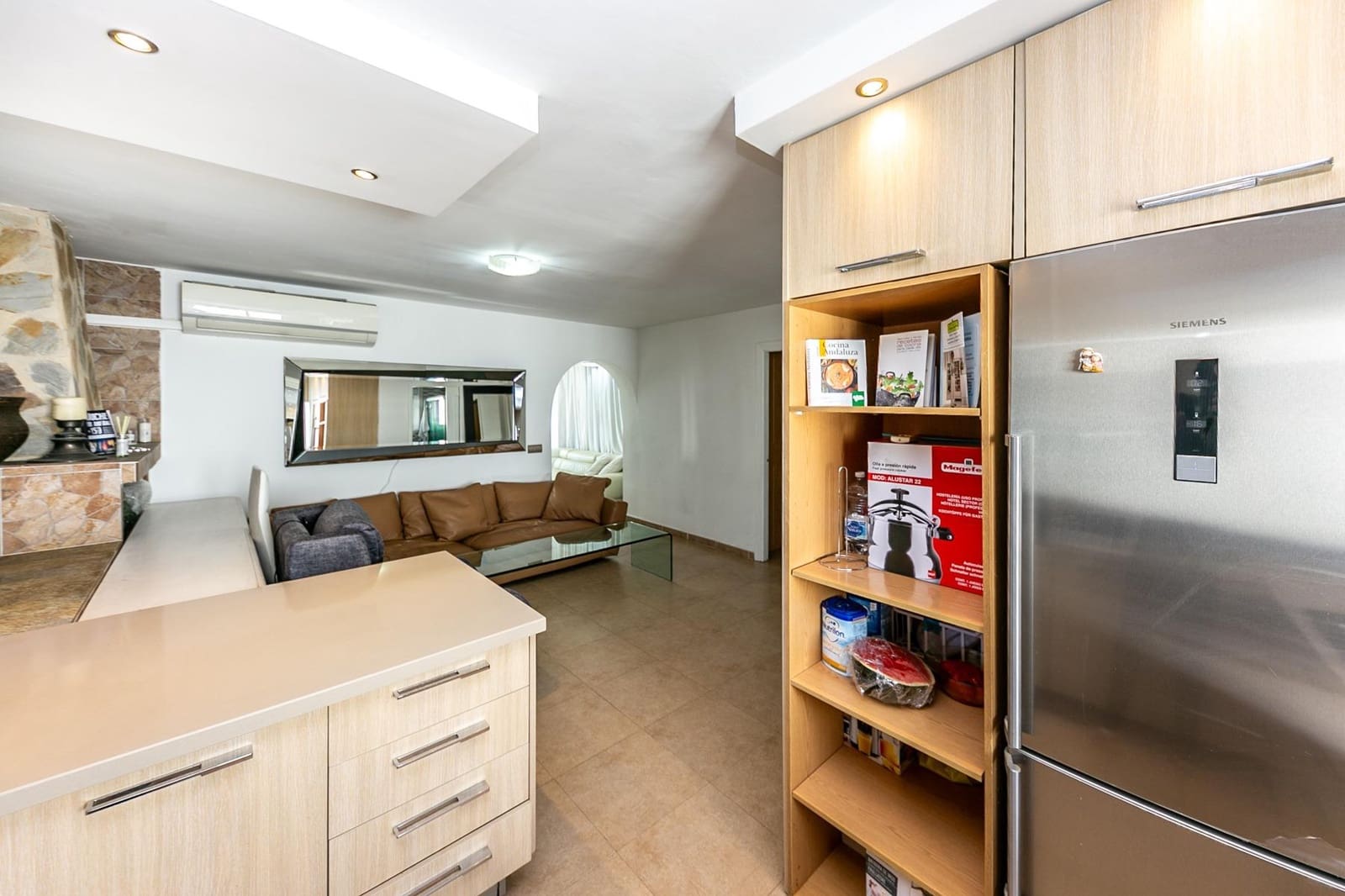 10 bedroom Finca/Country House for sale in El Padron with pool - € 750,000 (Ref: 9738564)