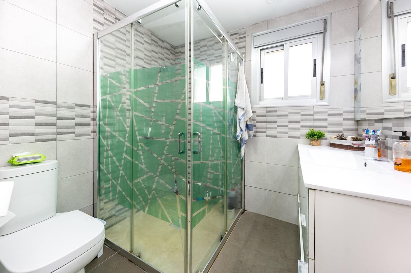 10 bedroom Finca/Country House for sale in El Padron with pool - € 750,000 (Ref: 9738564)