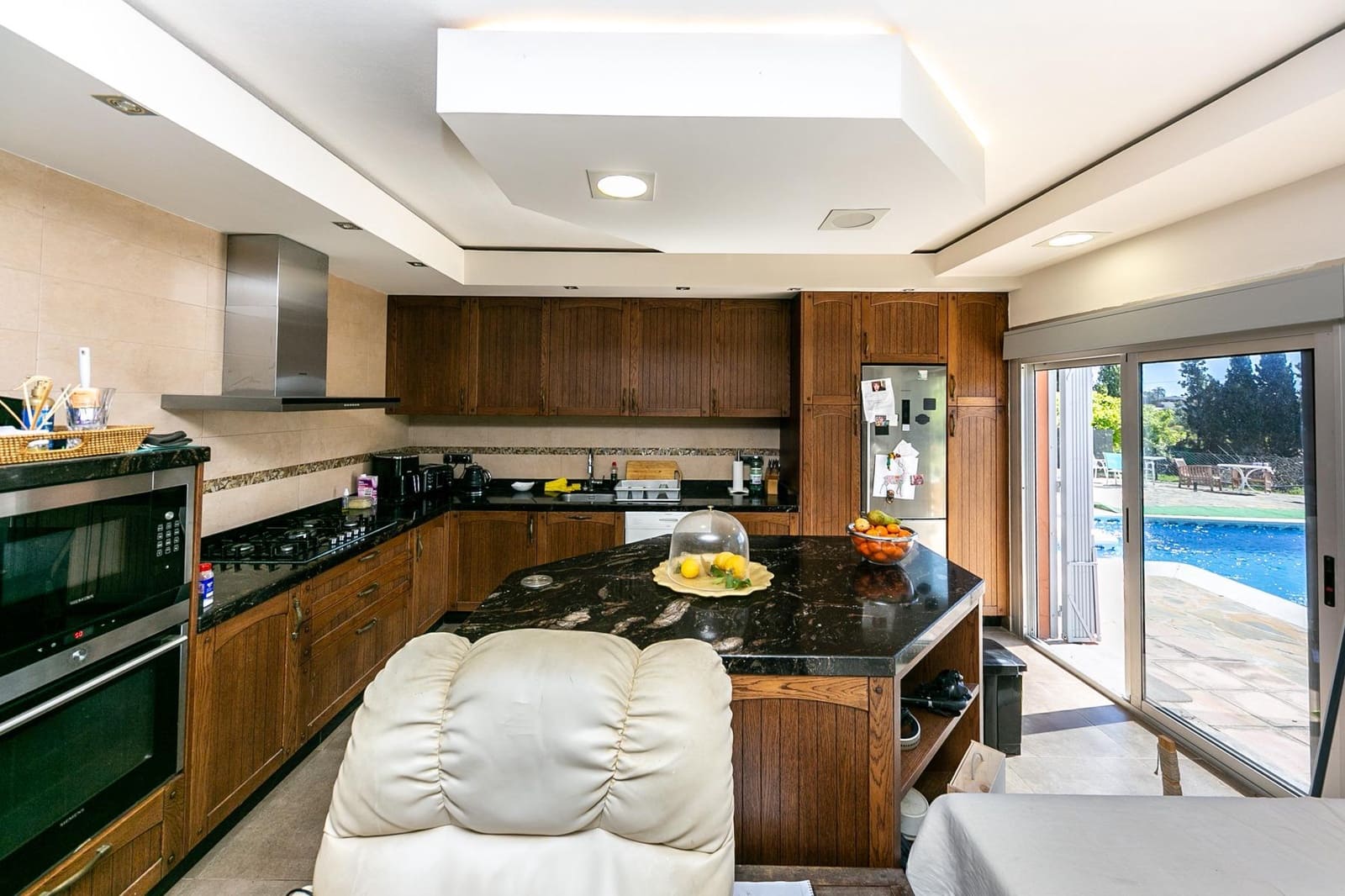 10 bedroom Finca/Country House for sale in El Padron with pool - € 750,000 (Ref: 9738564)