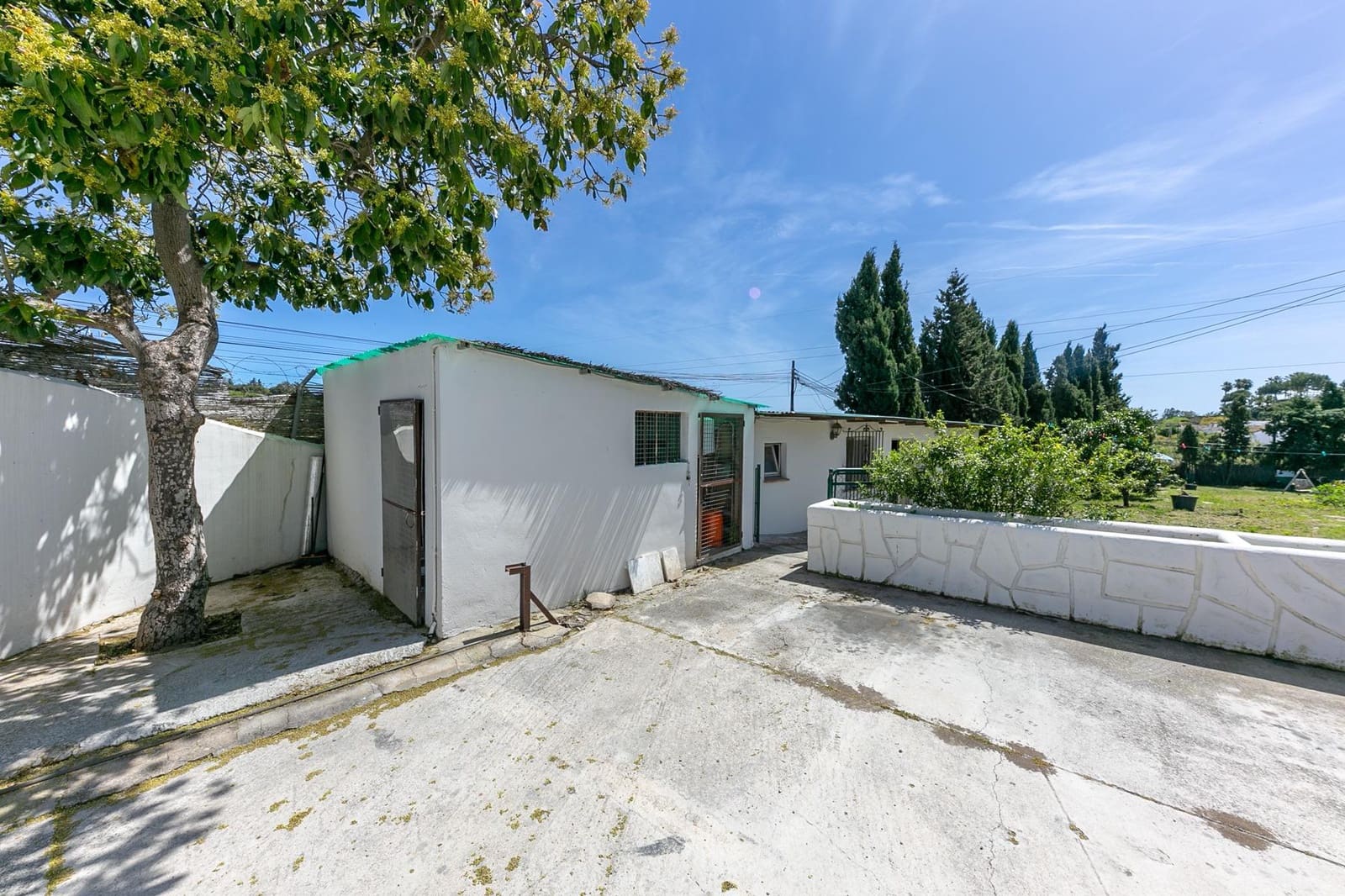 10 bedroom Finca/Country House for sale in El Padron with pool - € 750,000 (Ref: 9738564)