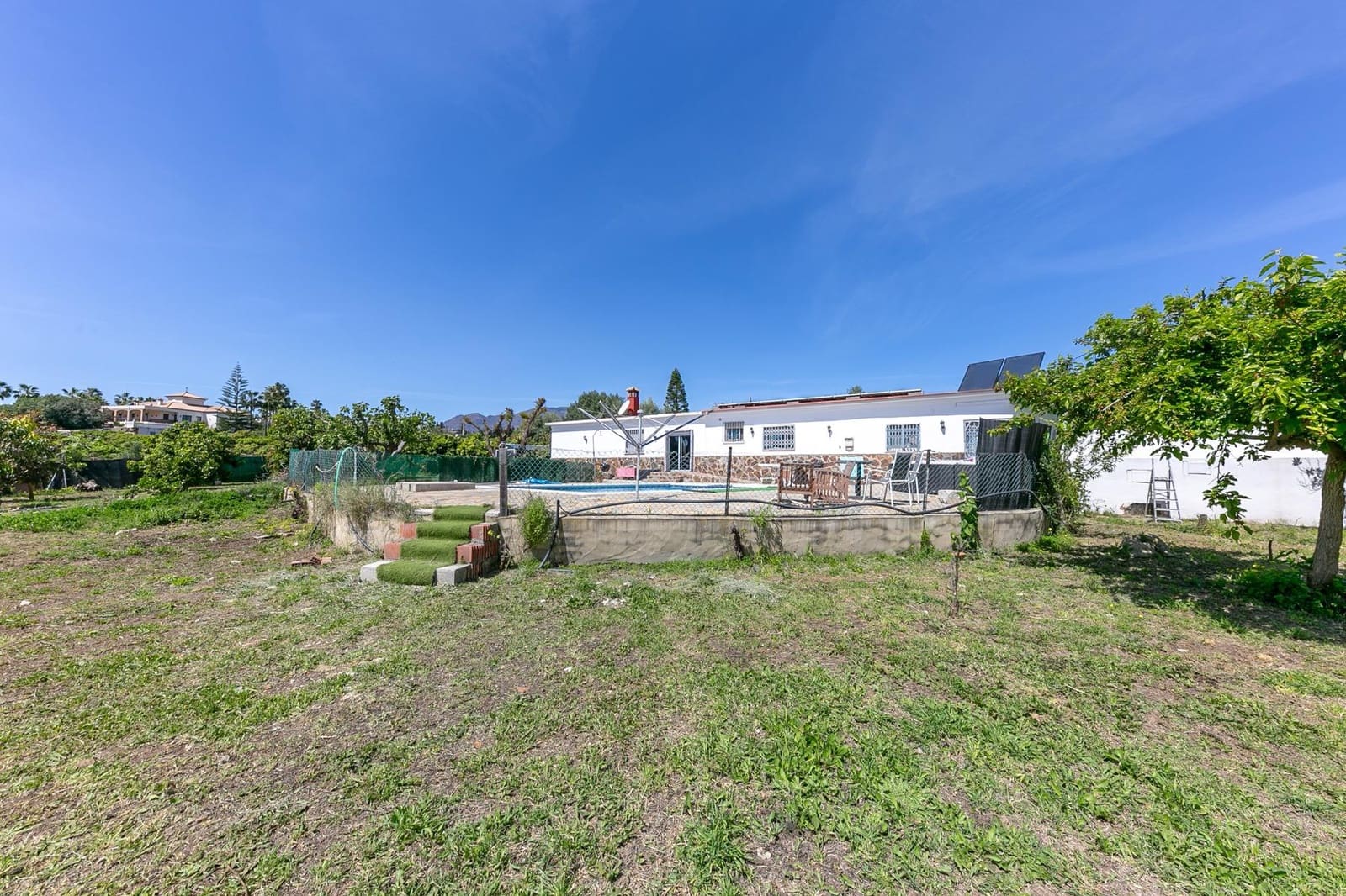 10 bedroom Finca/Country House for sale in El Padron with pool - € 750,000 (Ref: 9738564)