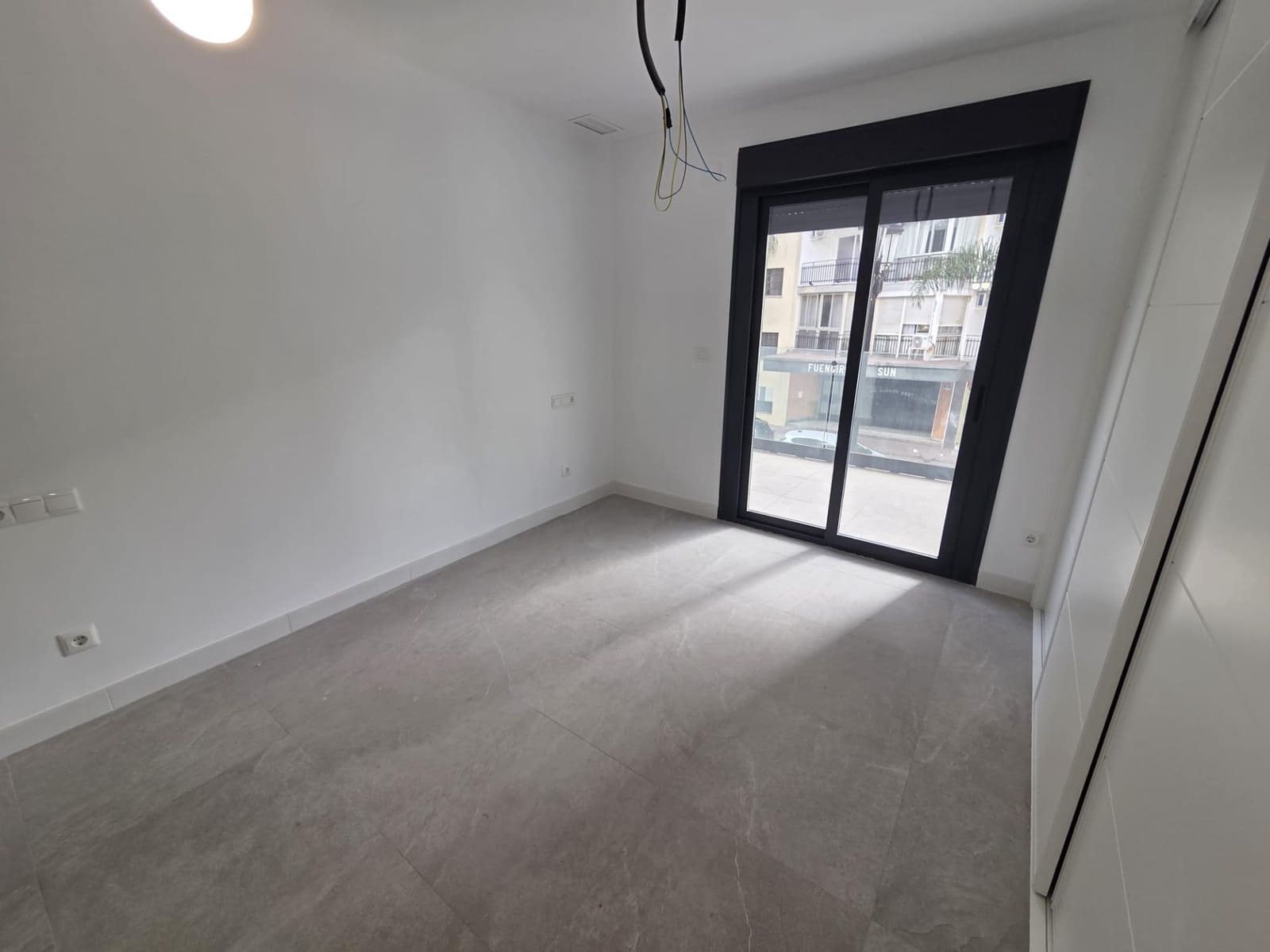 2 sypialnia Apartament na sprzedaż w Fuengirola z garażem - 495 000 € (Ref: 9780554)