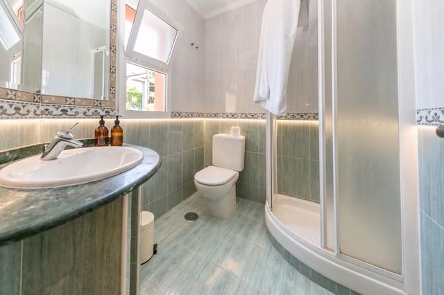 5 chambre Villa/Maison à vendre à Mijas avec garage - 1 200 000 € (Ref: 9797080)