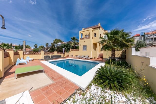 5 chambre Villa/Maison à vendre à Mijas avec garage - 1 200 000 € (Ref: 9797080)