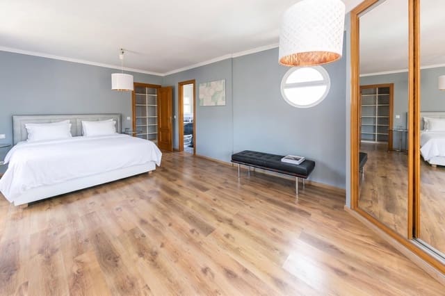 5 soveværelse Villa til salg i Mijas med swimmingpool garage - € 890.000 (Ref: 9797080)