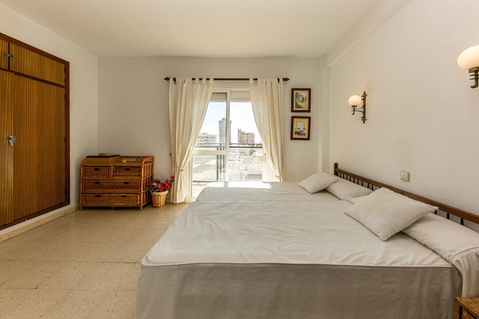 3 slaapkamer Flat te koop in Fuengirola - € 370.000 (Ref: 9797081)