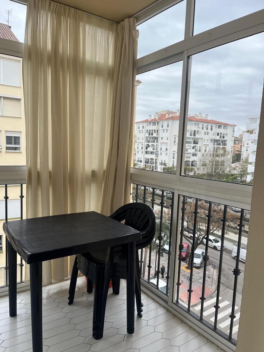 4 makuuhuone Huoneisto myytävänä paikassa Fuengirola mukana 
autotalli - 429 000 € (Ref: 9797082)