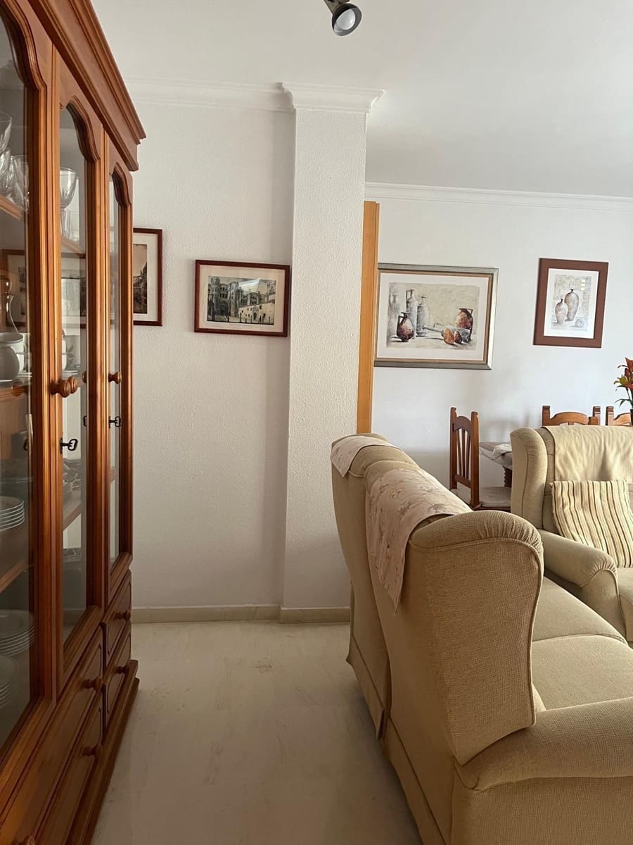 4 makuuhuone Huoneisto myytävänä paikassa Fuengirola mukana 
autotalli - 429 000 € (Ref: 9797082)