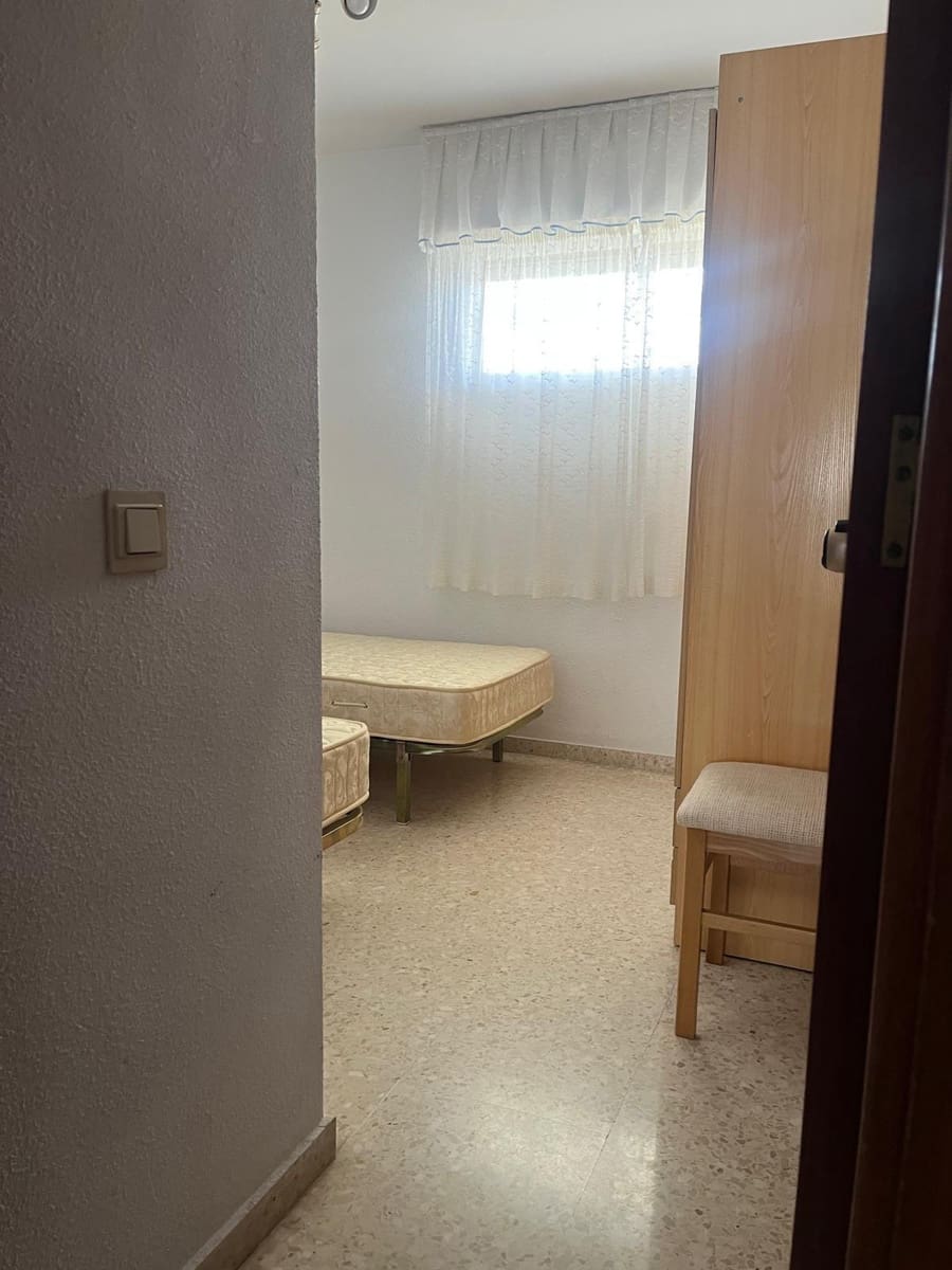 4 makuuhuone Huoneisto myytävänä paikassa Fuengirola mukana 
autotalli - 429 000 € (Ref: 9797082)