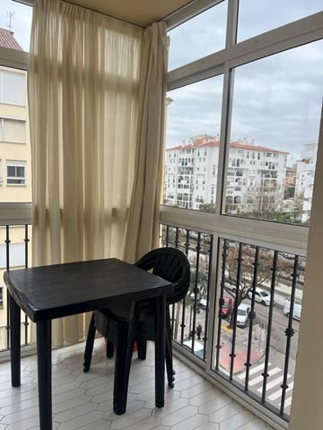 4 makuuhuone Huoneisto myytävänä paikassa Centro ciudad, Fuengirola mukana 
autotalli - 429 000 € (Ref: 9797082)