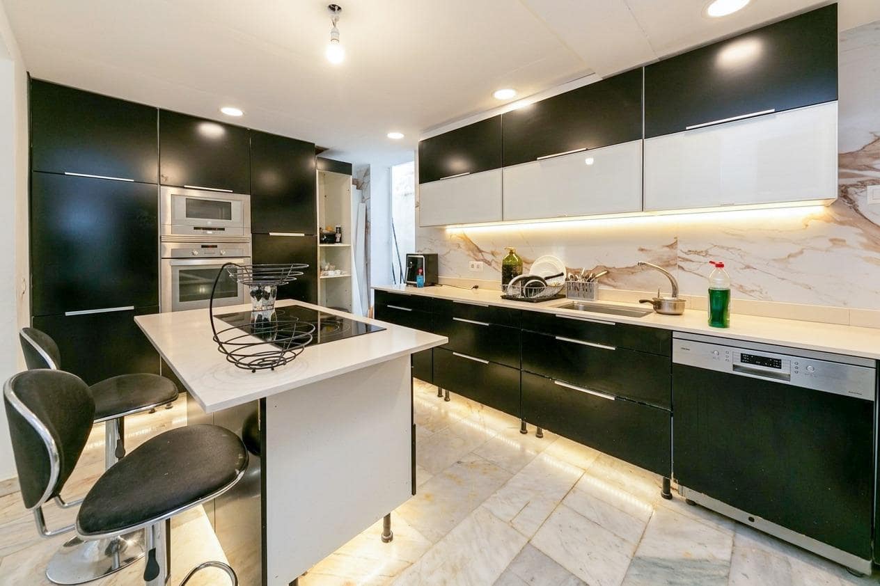 4 makuuhuone Omakotitalo myytävänä paikassa Arroyo de la Miel - 600 000 € (Ref: 9797100)