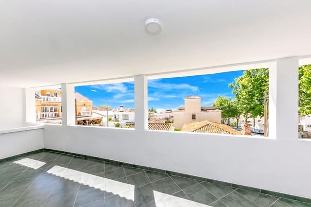 4 makuuhuone Omakotitalo myytävänä paikassa Arroyo de la Miel, Benalmádena - 600 000 € (Ref: 9797100)