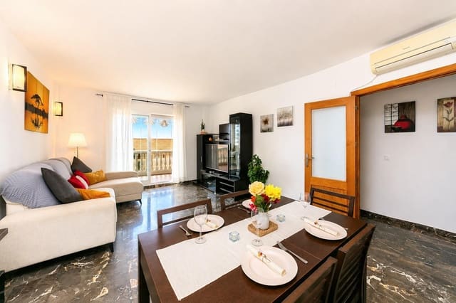 2 slaapkamer Flat te koop in Carvajal, Fuengirola met garage - € 360.000 (Ref: 9826659)