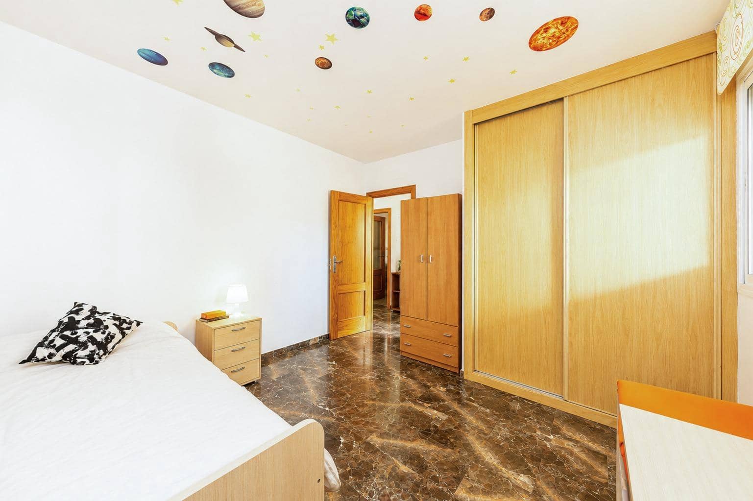 2 bedroom Flat for sale in Carvajal with garage - € 360,000 (Ref: 9826659)