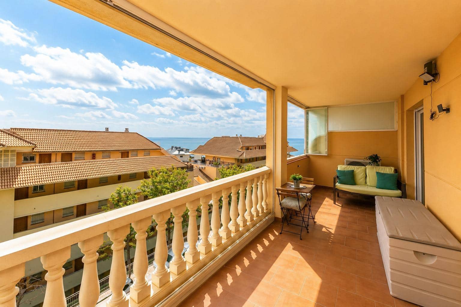 2 bedroom Flat for sale in Carvajal with garage - € 360,000 (Ref: 9826659)