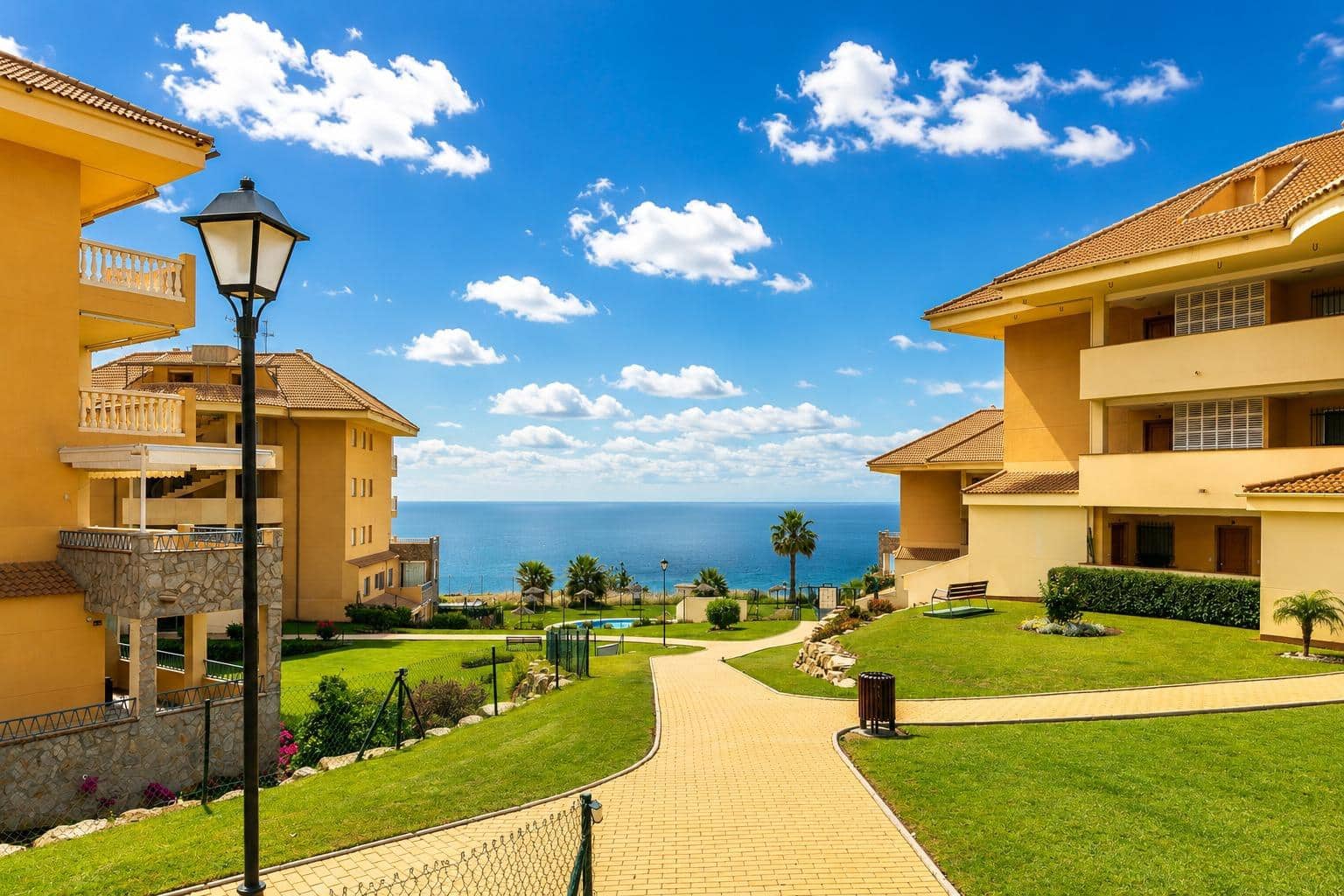2 bedroom Flat for sale in Carvajal with garage - € 360,000 (Ref: 9826659)