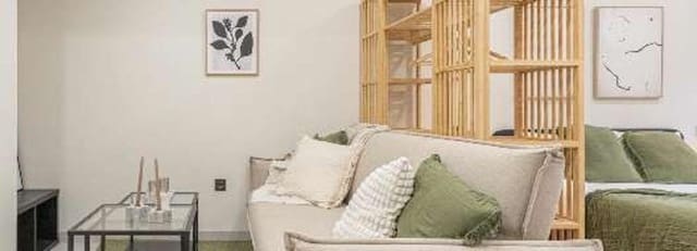 10 soveværelse Lejlighed til salg i Capuchinos, Málaga by - € 1.700.000 (Ref: 9829095)