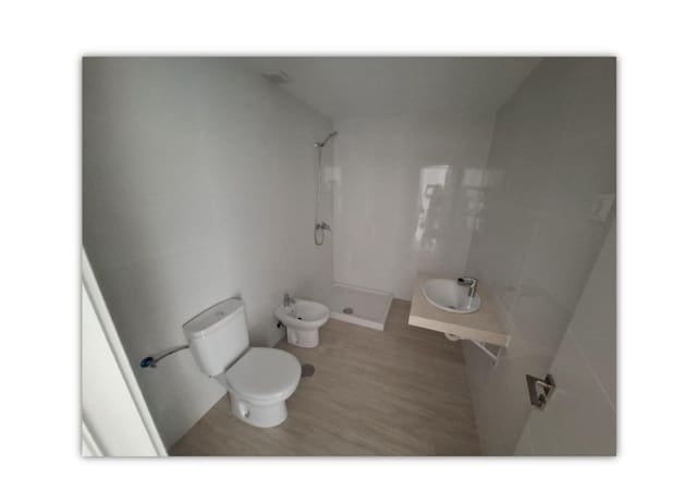 1 bedroom Apartment for sale in Los Boliches , Fuengirola with pool garage - € 335,000 (Ref: 9836665)
