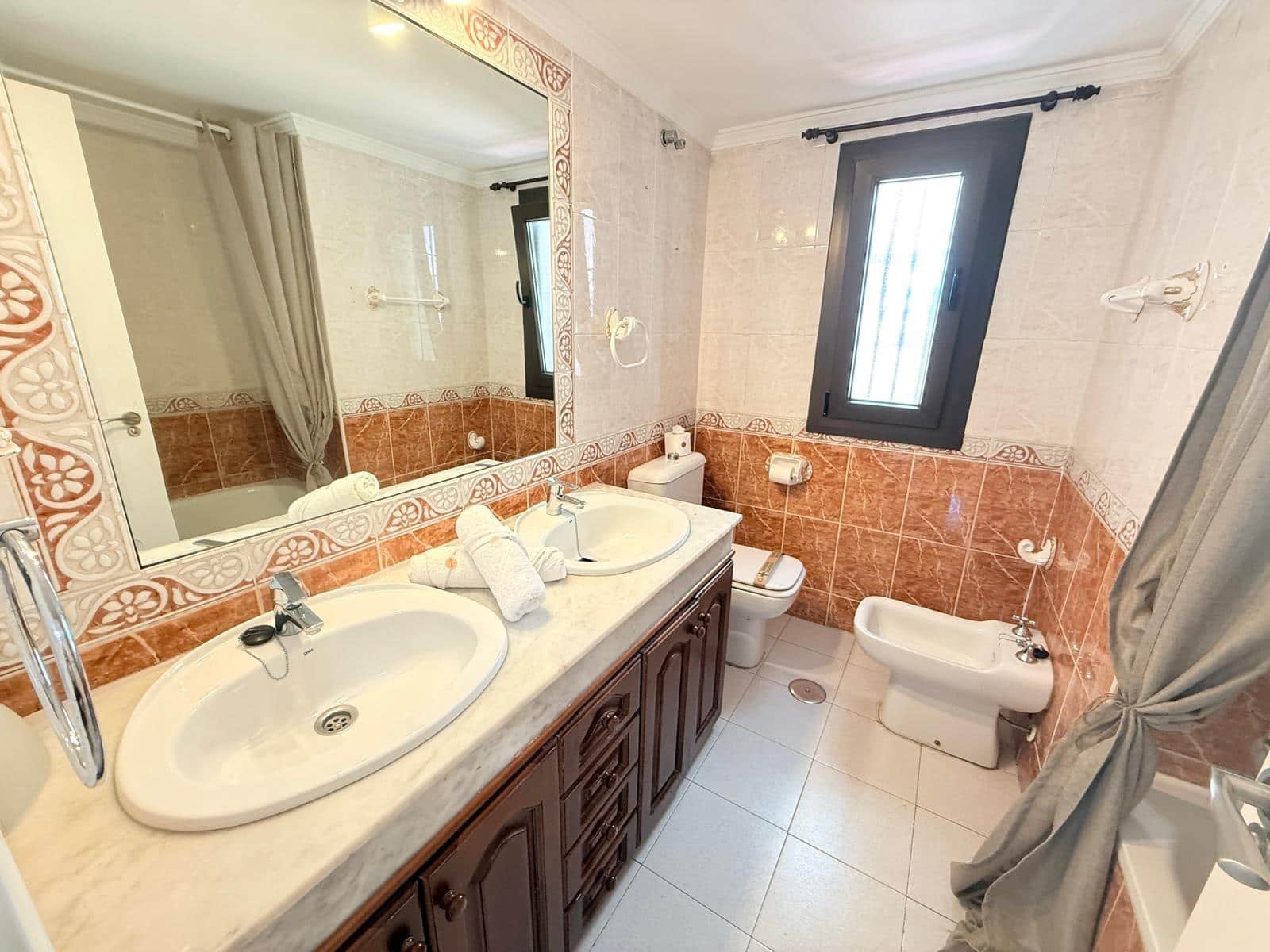 3 sovrum Lägenhet till salu i Fuengirola med garage - 349 000 € (Ref: 9851755)