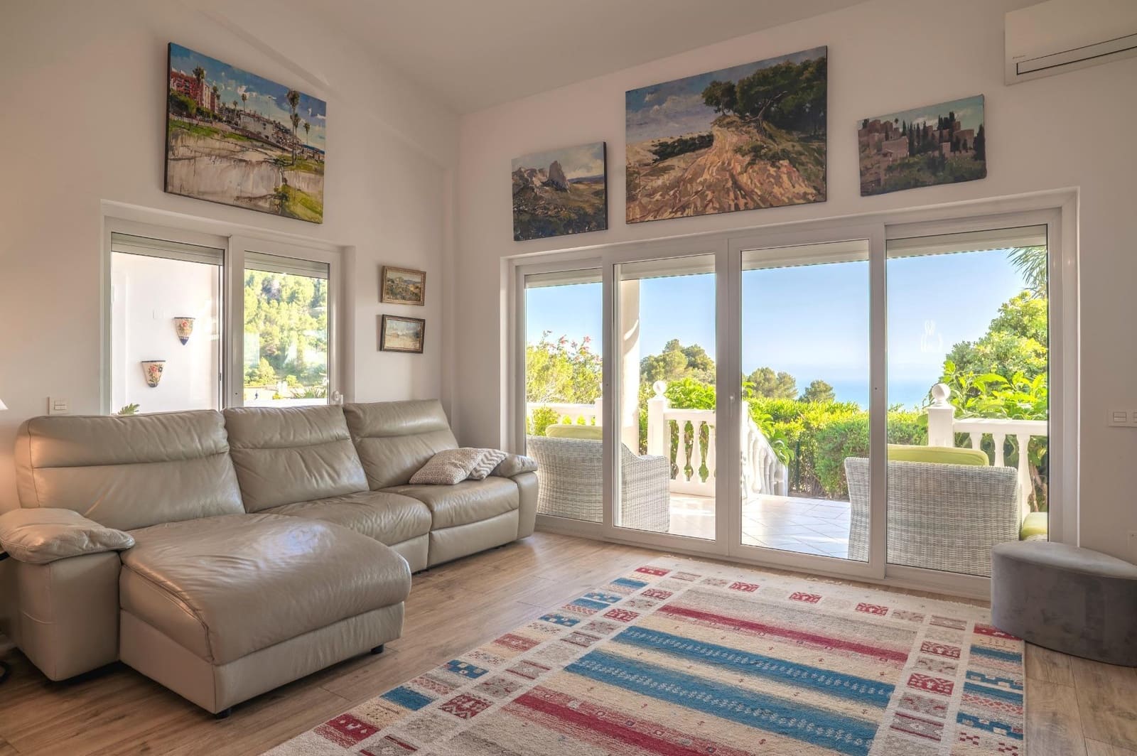 6 bedroom Villa for sale in Mijas with pool garage - € 2,750,000 (Ref: 9867025)