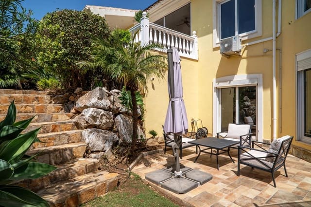 6 soverom Villa til salgs i Mijas med svømmebasseng garasje - € 2 750 000 (Ref: 9867025)