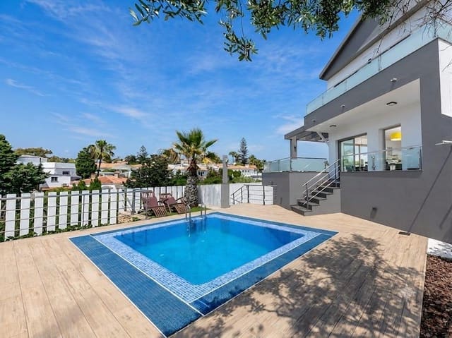 3 slaapkamer Halfvrijstaande villa te koop in Mijas met zwembad garage - € 649.000 (Ref: 9884803)