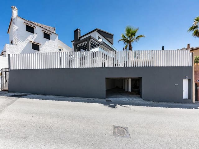 3 slaapkamer Halfvrijstaande villa te koop in Mijas met zwembad garage - € 649.000 (Ref: 9884803)