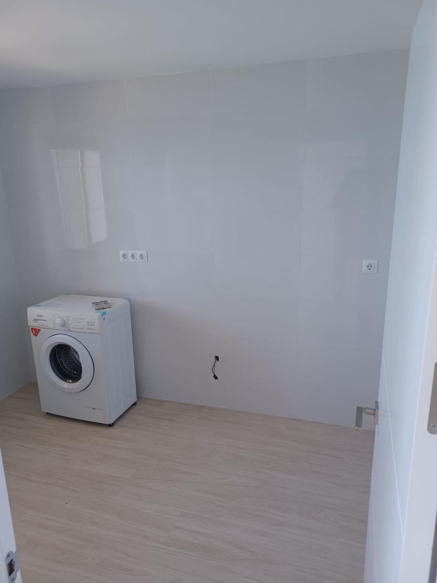 2 makuuhuone Asunto myytävänä paikassa Fuengirola mukana 
autotalli - 600 000 € (Ref: 9903933)
