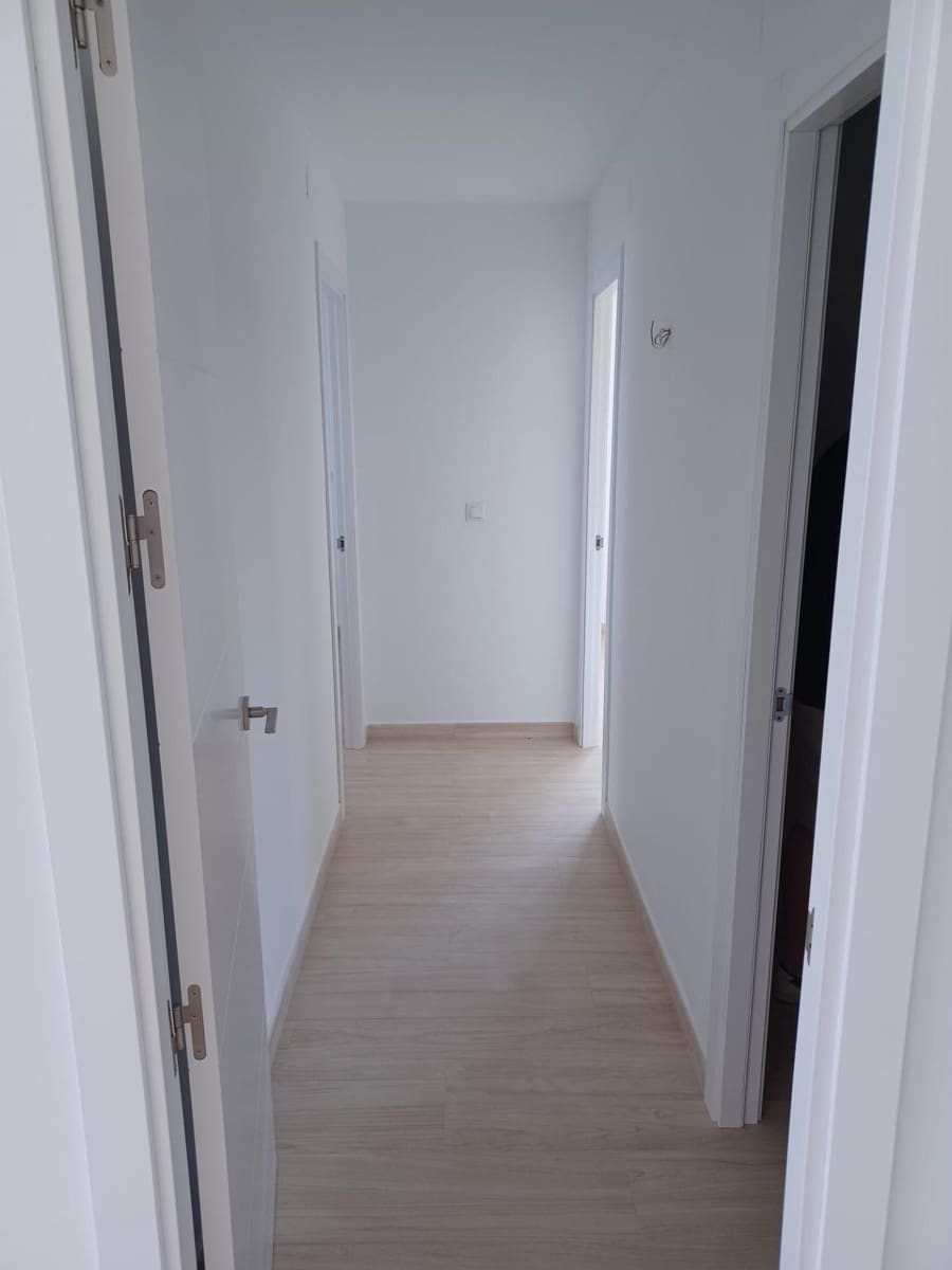 2 makuuhuone Asunto myytävänä paikassa Fuengirola mukana 
autotalli - 600 000 € (Ref: 9903933)