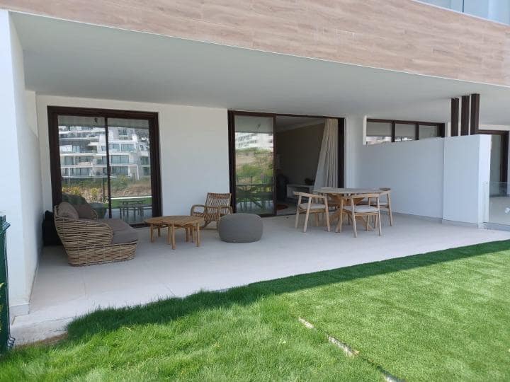 2 makuuhuone Asunto myytävänä paikassa Fuengirola mukana 
autotalli - 499 000 € (Ref: 9911061)