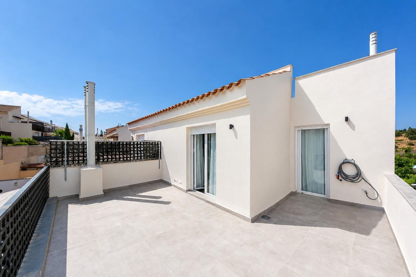 2 Zimmer Reihenhaus zu verkaufen in Mijas mit Pool Garage - 399.000 € (Ref: 9920427)