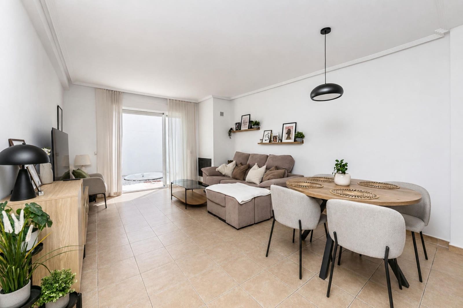 2 Zimmer Reihenhaus zu verkaufen in Mijas mit Pool Garage - 399.000 € (Ref: 9920427)