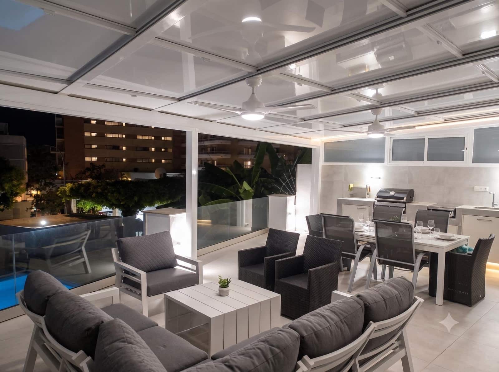 3 sovrum Lägenhet till salu i Torremolinos med pool garage - 650 000 € (Ref: 9934205)