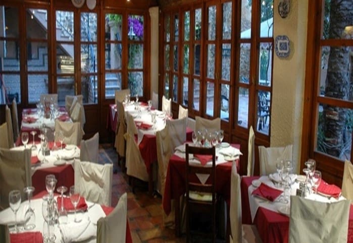Restaurant/Bar til salgs i Turre - € 550 000 (Ref: 8837541)