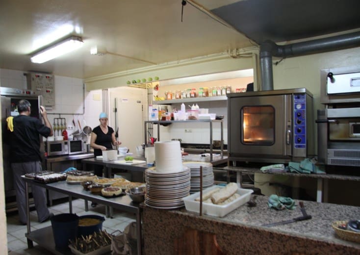 Restaurant/Bar til salgs i Turre - € 550 000 (Ref: 8837541)