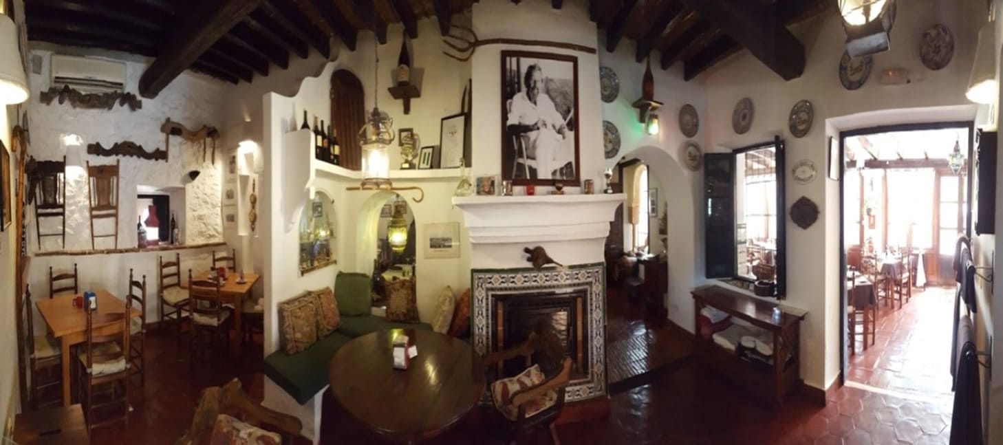 Restaurant/Bar til salgs i Turre - € 550 000 (Ref: 8837541)