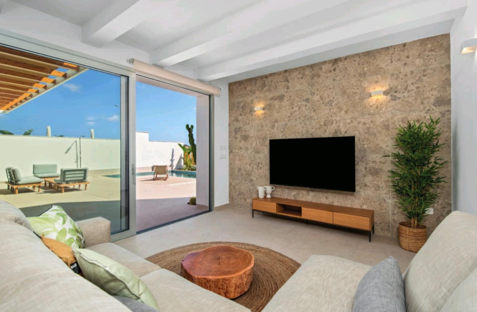 Adosado de 3 habitaciones en Dolores en venta con piscina - 459.900 € (Ref: 9869509)