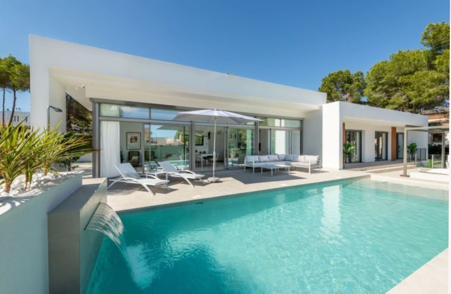 3 slaapkamer Villa te koop in Alicante stad met zwembad - € 845.000 (Ref: 9892889)