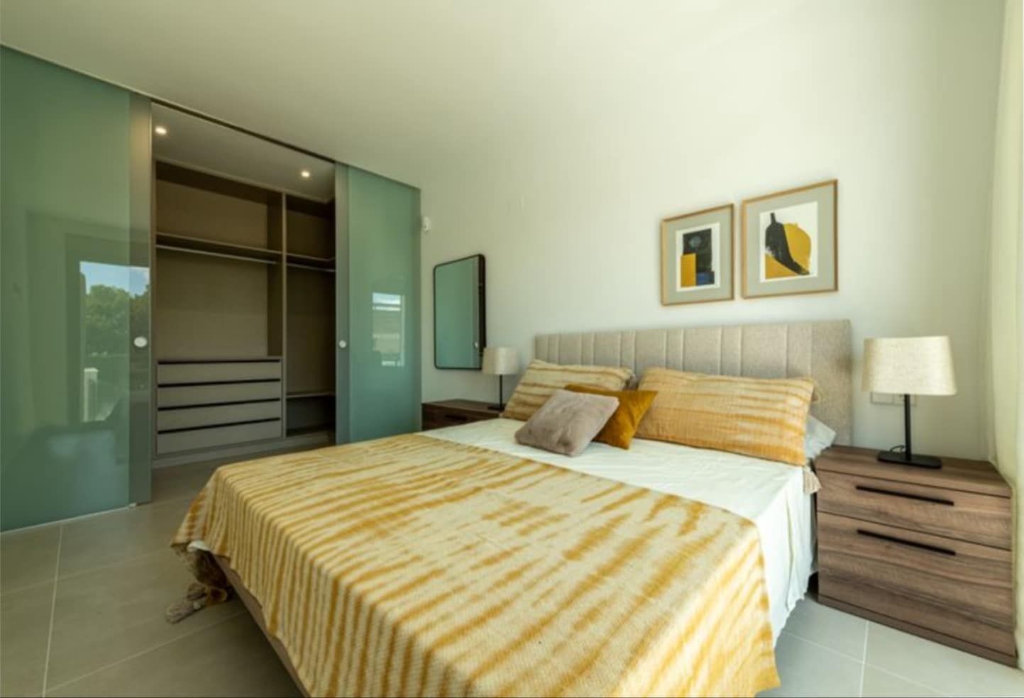 3 slaapkamer Villa te koop in Alicante stad met zwembad - € 845.000 (Ref: 9892889)