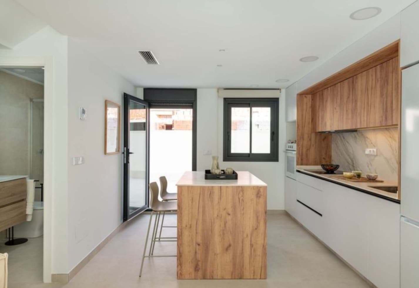 Villa/Maison Mitoyenne à vendre à Cox avec piscine garage - 223 000 € (Ref: 9899796)