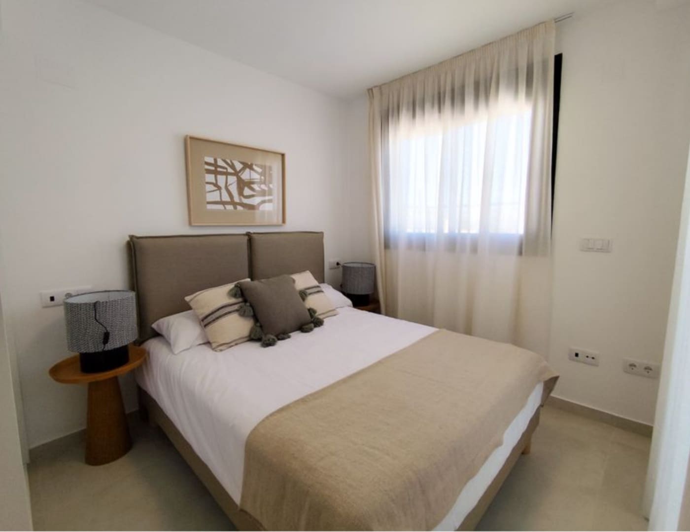 Apartament na sprzedaż w Cox z basenem garażem - 209 000 € (Ref: 9899804)