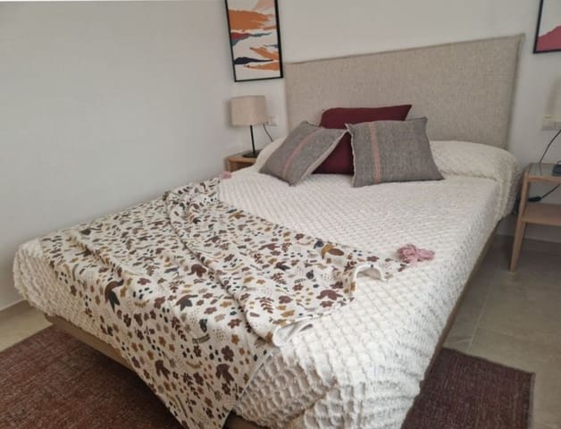 Appartement te koop in Avileses, Murcia stad met garage - € 78.000 (Ref: 9899829)