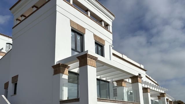 2 sovrum Radhus till salu i Torrox med pool garage - 347 000 € (Ref: 9562328)