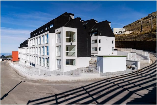 3 soveværelse Lejlighed til salg i Nevada med garage - € 415.000 (Ref: 9562355)