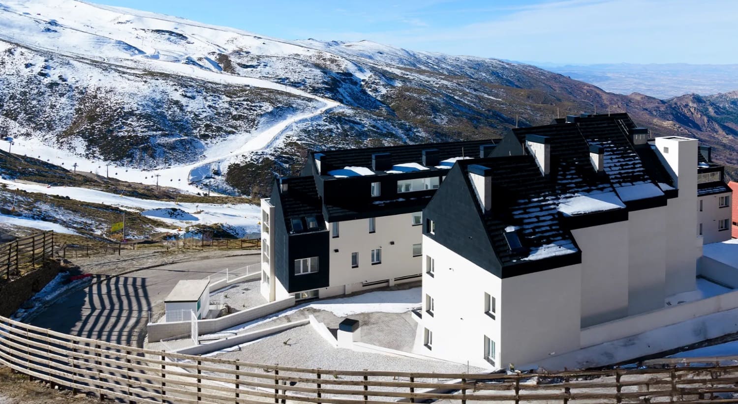 3 bedroom Flat for sale in Nevada with garage - € 415,000 (Ref: 9562355)