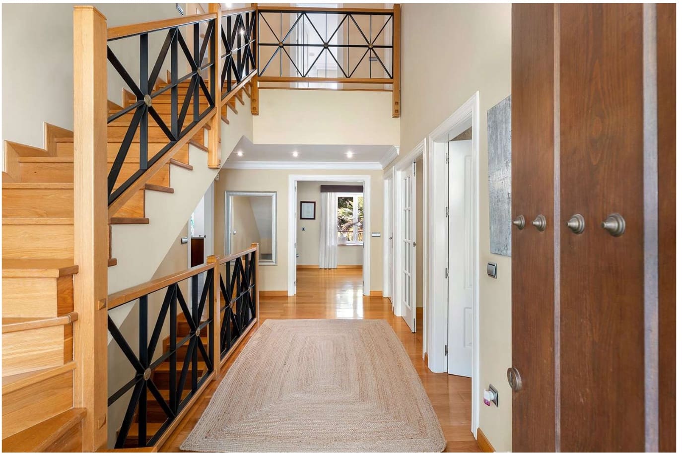 5 soveværelse Villa til salg i Malaga by med swimmingpool - € 1.600.000 (Ref: 9562364)