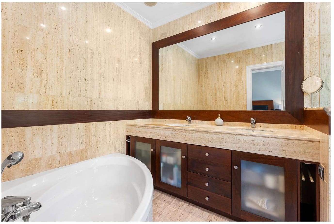 5 soveværelse Villa til salg i Malaga by med swimmingpool - € 1.600.000 (Ref: 9562364)