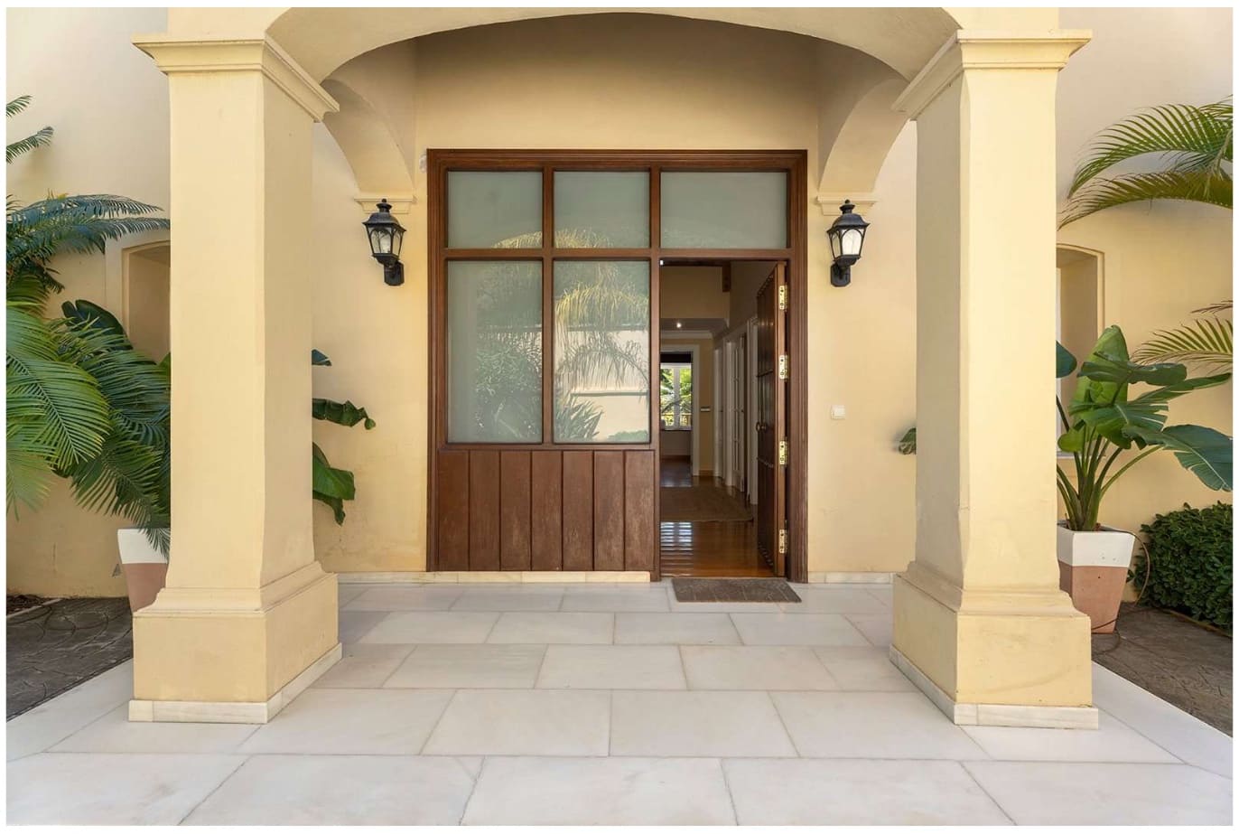 5 soveværelse Villa til salg i Malaga by med swimmingpool - € 1.600.000 (Ref: 9562364)